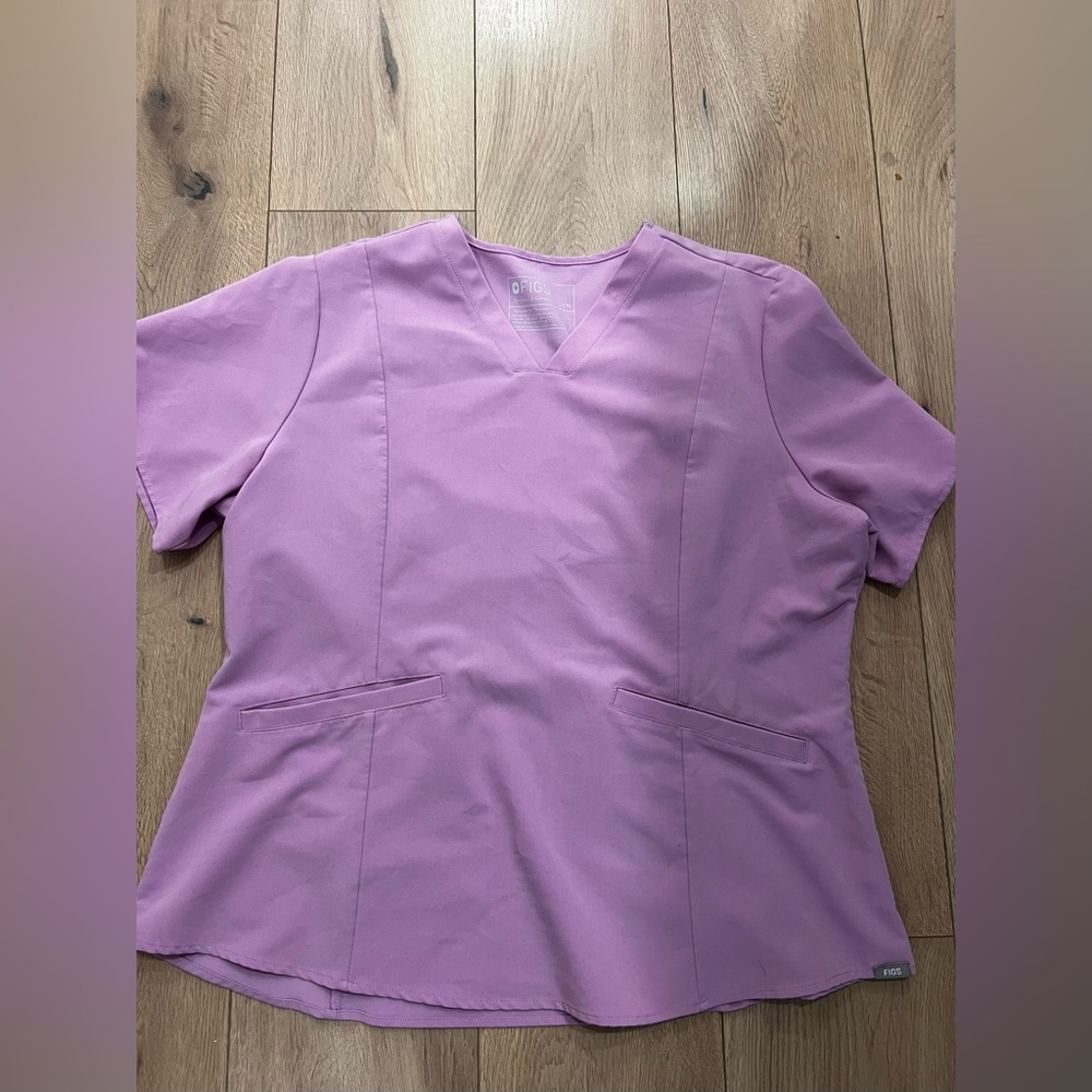 Figs Pink Short Sleeve V-Neck Scrub Top